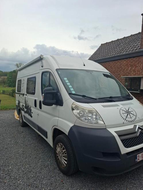 Campervan2013 - 139 000km -met douche - gekeurd voor verkoop, Caravans en Kamperen, Mobilhomes, Particulier, Elektrisch, Ophalen