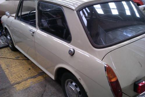 Morris 1100 MK II 2 portes 1969, Auto's, Oldtimers, Particulier, Benzine, Coupé, 2 deurs, Handgeschakeld, Beige, Zwart, Kunstmatig leder