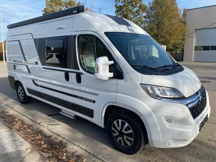 Adria Twin 600 SP Axess, Caravanes & Camping, Camping-cars, Entreprise, Modèle Bus ou Fourgon aménagé, Adria, Diesel, Boîte manuelle