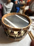 Tambour de gilles, Muziek en Instrumenten, Drumstellen en Slagwerk, Ophalen, Gebruikt