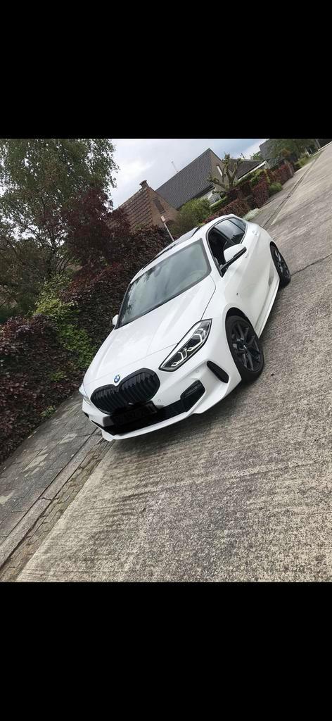 BMW 1.18  M pack benzine 2021- TWIN TURBO, Auto's, BMW, Particulier, 1 Reeks, ABS, Achteruitrijcamera, Adaptieve lichten, Airbags