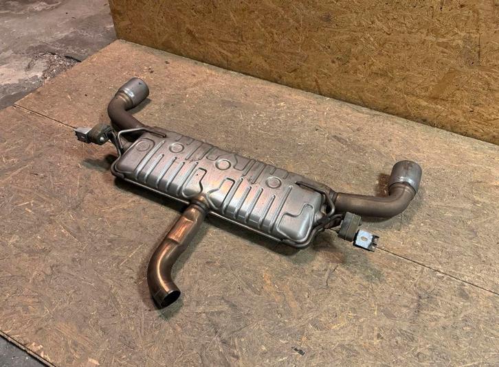 échappement golf 8 gti etat neuf, Autos : Pièces & Accessoires, Systèmes d'échappement, Volkswagen, Utilisé, Enlèvement