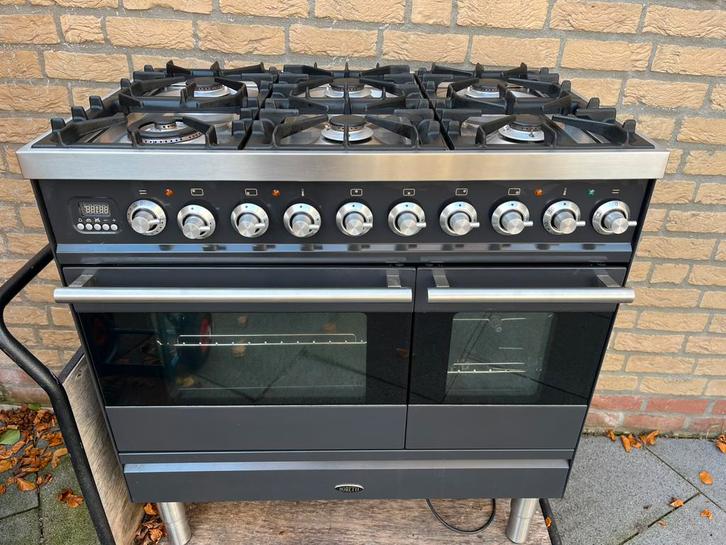 Boretti gasfornuis met gasoven, Elektronische apparatuur, Fornuizen, Gebruikt, Vrijstaand, Gas, 5 kookzones of meer, Grill, Hete lucht