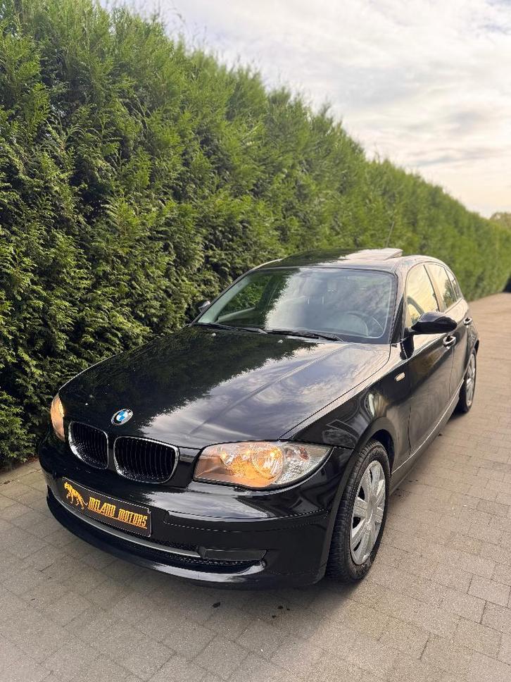 BMW 116I 2009, Auto's, BMW, Bedrijf, Te koop, 1 Reeks, ABS, Airbags, Airconditioning, Alarm, Bluetooth, Bochtverlichting, Boordcomputer