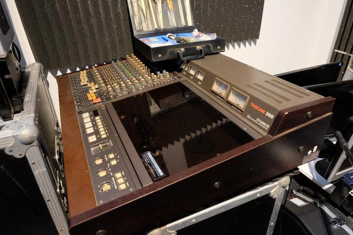 TASCAM 388  ANALOG 8 TRACK MIXER RECORDER, Audio, Tv en Foto, Professionele apparaten, Gebruikt, Audio, Ophalen of Verzenden