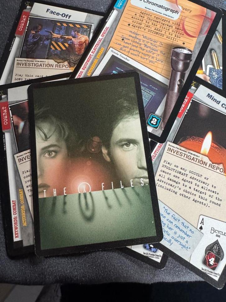 ZEER GROOT LOT X-FILES TRADING CARDS, Verzamelen, Speelkaarten, Jokers en Kwartetten, Zo goed als nieuw, Speelkaart(en), Ophalen of Verzenden