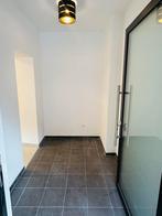 Gerenoveerd appartement met terras en kelder – Dranouter, Immo, 50 m² of meer, Provincie West-Vlaanderen