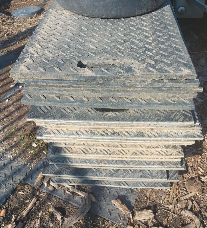 TE HUUR: rijplaten, Bricolage & Construction, Plaques & Panneaux, Enlèvement ou Envoi