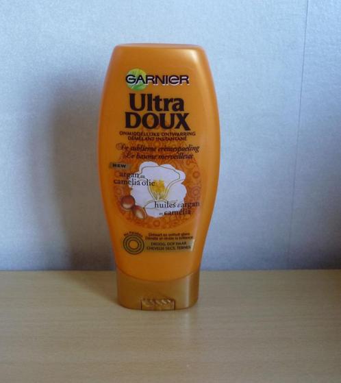 Garnier Ultra doux De sublieme cremespoeling Argan Camelia, Handtassen en Accessoires, Uiterlijk | Haarverzorging, Ophalen of Verzenden