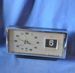 reveil mecanique avec dateur forme rectangulaire vintage, Enlèvement ou Envoi