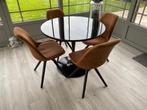 Design tafel en 4 stoelen, Hout, Vier, Zo goed als nieuw, Modern design