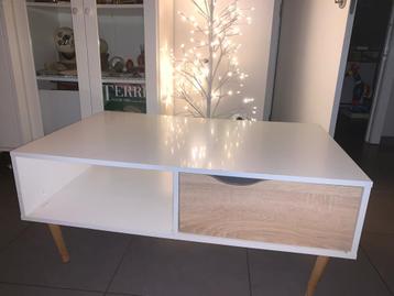 Table basse avec tiroir (scandinave blanche freja disponible aux enchères