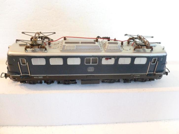 TRAINS HO, Hobby en Vrije tijd, Modeltreinen | H0, Zo goed als nieuw, Locomotief, Gelijkstroom, Fleischmann, Ophalen of Verzenden