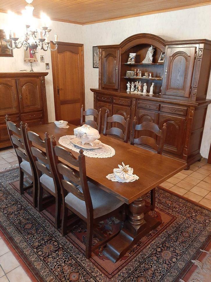 EETPLAATS EIK - DRESSOIR- BUFFETKAST, Huis en Inrichting, Kasten | Buffetkasten, Ophalen