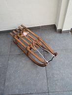 Houten slee, Ophalen, Gebruikt, Hout