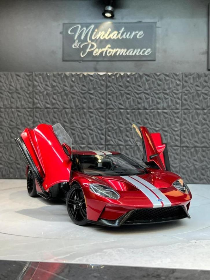 1/18 Ford Gt, Hobby en Vrije tijd, Modelauto's | 1:18, Zo goed als nieuw, Auto, Autoart, Ophalen of Verzenden