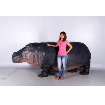 Hippopotanus – Nijlpaard beeld Lengte 299 cm