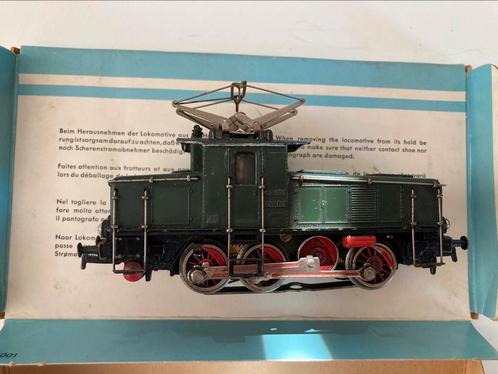MARKLIN 5 antieke locomotieven + antieke wagens Lot, Hobby en Vrije tijd, Modeltreinen | H0, Ophalen of Verzenden