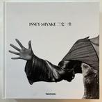 Issey Miyake (Taschen, 2016), Ophalen, Zo goed als nieuw