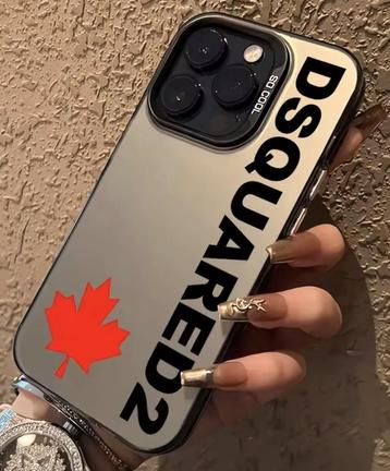 DSQUARED2  beschikbaar voor biedingen