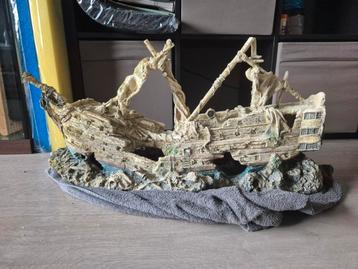 Boot aquarium beschikbaar voor biedingen