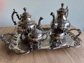 verzilverd koffieservies beschikbaar voor biedingen