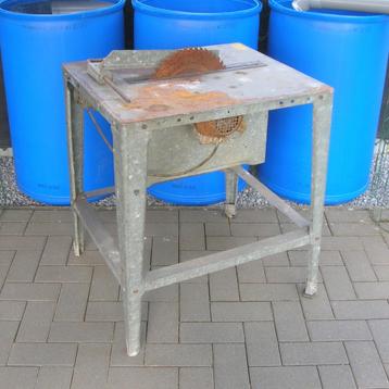 Zaagtafel Elektra Beckum op 220 volt      beschikbaar voor biedingen