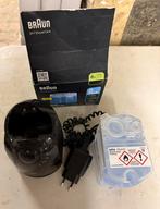 Shaver care et recharges de liquide nettoyant. Braun, Elektronische apparatuur, Persoonlijke Verzorgingsapparatuur, Ophalen, Gebruikt