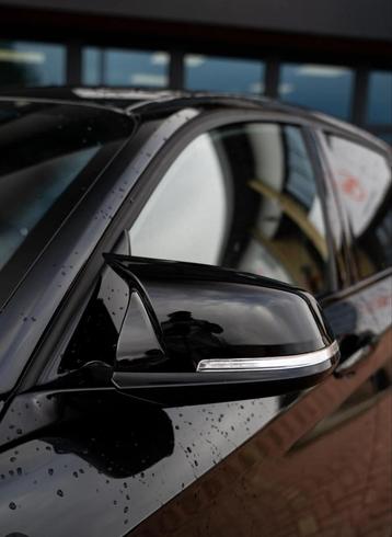 Bmw M spiegelkappen beschikbaar voor biedingen