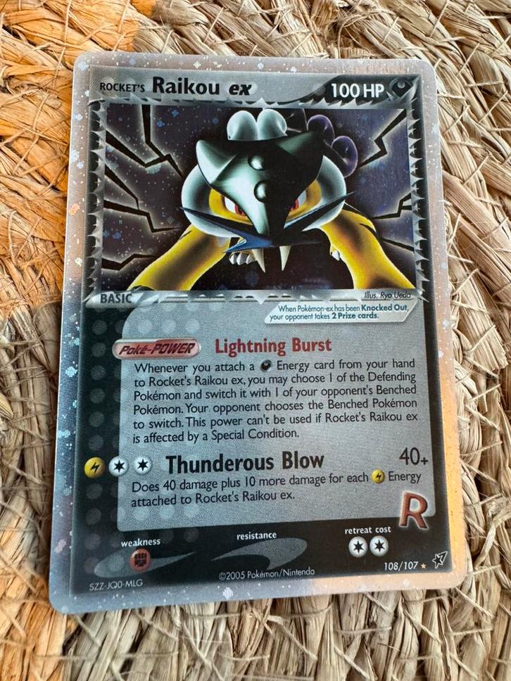 Pokemon Rocket's Raikou ex, Hobby en Vrije tijd, Verzamelkaartspellen | Pokémon, Nieuw, Losse kaart, Foil, Ophalen of Verzenden