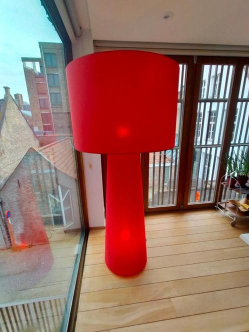 Big Shadow rode lamp 186 cm Cappellini by Marcel Wanders, Huis en Inrichting, Lampen | Vloerlampen, Zo goed als nieuw, 150 tot 200 cm