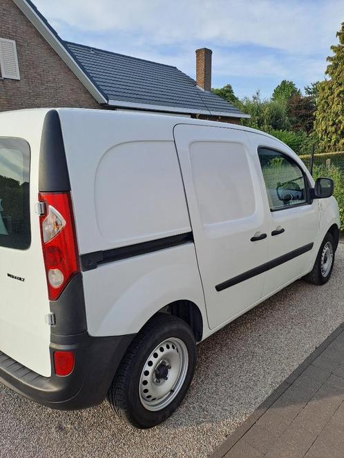 RENAULT KANGOO lichte vracht 15 dci foto's volgen., Auto's, Renault, Particulier, Kangoo, Airbags, Airconditioning, Isofix, Radio