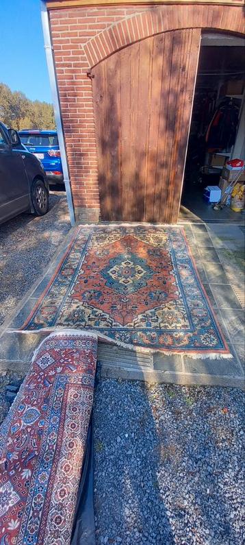 Geweven tapijt 240x170 beschikbaar voor biedingen