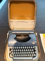 Antiek typemachine Japy (olivetti - 1967), Ophalen, Gebruikt