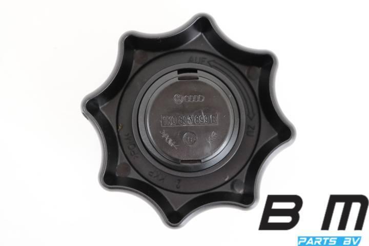 Bout voor reservewiel bevestiging VW Scirocco, Auto-onderdelen, Klein materiaal, Gebruikt