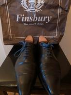 Paire de souliers noirs en cuir fin signée Finsbury, Ophalen of Verzenden, Zwart