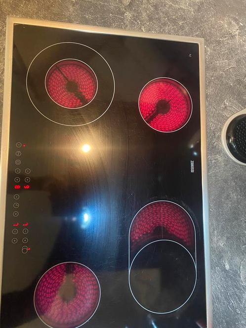 Taque de cuisson vitrocéramique, Elektronische apparatuur, Kookplaten, Gebruikt