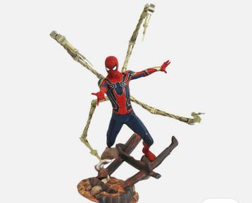 Figurine Avengers Marvel Collection Statue  Spider-Man 30 cm beschikbaar voor biedingen