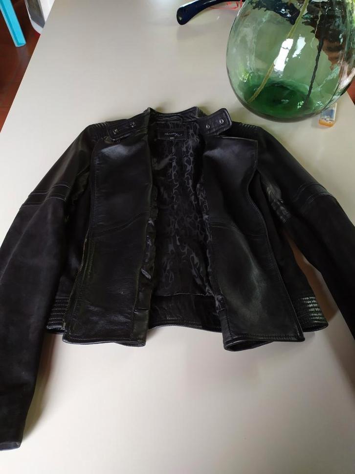 Zwart lederen jasje 38 in mooie staat., Kleding | Dames, Jasjes, Kostuums en Pakken, Jasje, Wit, Ophalen of Verzenden