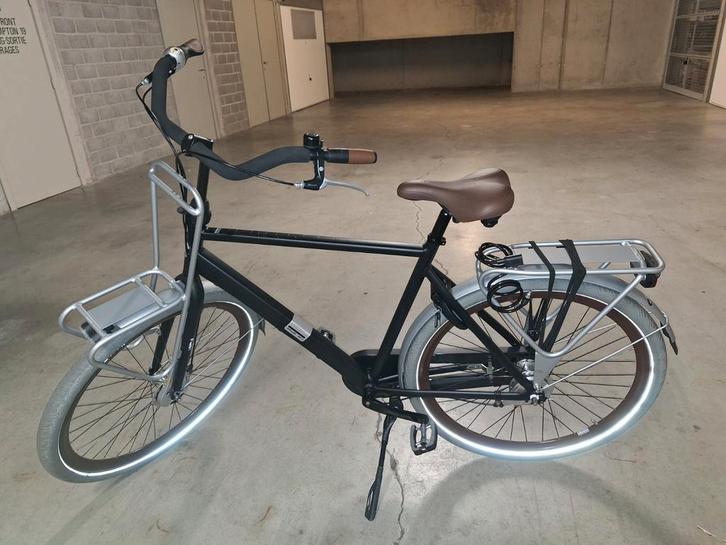 stadsfiets zo goed als nieuw , zie foto s Nieuwpoort, Fietsen en Brommers, Fietsen | Vouwfietsen, Zo goed als nieuw, Versnellingen
