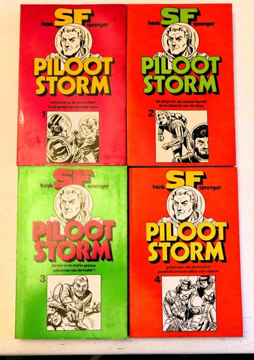 Piloot Storm - SF - Deel 1 t/m 4., Boeken, Stripverhalen, Zo goed als nieuw, Ophalen of Verzenden