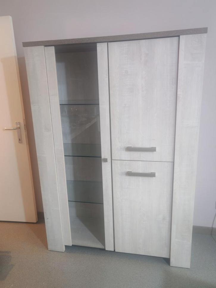 Vitrinekast, Huis en Inrichting, Kasten | Vitrinekasten, Zo goed als nieuw, Glas, Ophalen