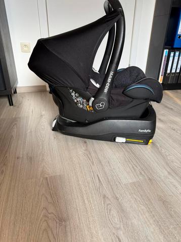 Maxicosi met isofix beschikbaar voor biedingen