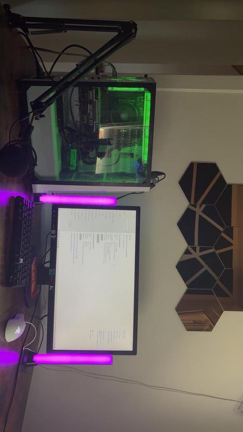 Hele gaming setup te koop, Computers en Software, Desktop Pc's, Zo goed als nieuw, Gaming, Ophalen