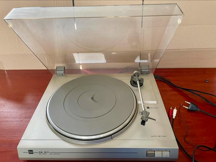 Goeie platenspeler: Dual CS 511 ‘semi-automatic’, Audio, Tv en Foto, Platenspelers, Zo goed als nieuw, Platenspeler, Dual, Automatisch