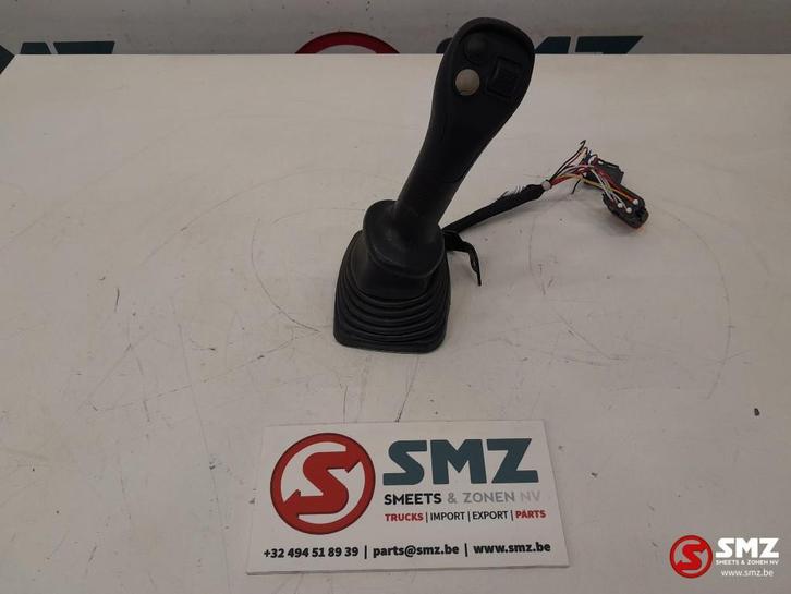 4- button lefthand joystickgrip Caterpillar, Articles professionnels, Machines & Construction | Pièces