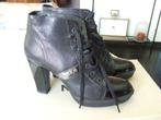 Toffe zwarte enkellaarsjes met hak "Hogan" mt 39, Hogan, Ophalen of Verzenden, Zo goed als nieuw, Lage of Enkellaarzen