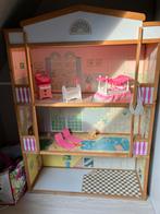Houten poppenhuis voor barbies of andere poppen, Ophalen, Zo goed als nieuw