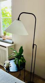 Staande lamp, Ophalen, Zo goed als nieuw, Metaal, 100 tot 150 cm