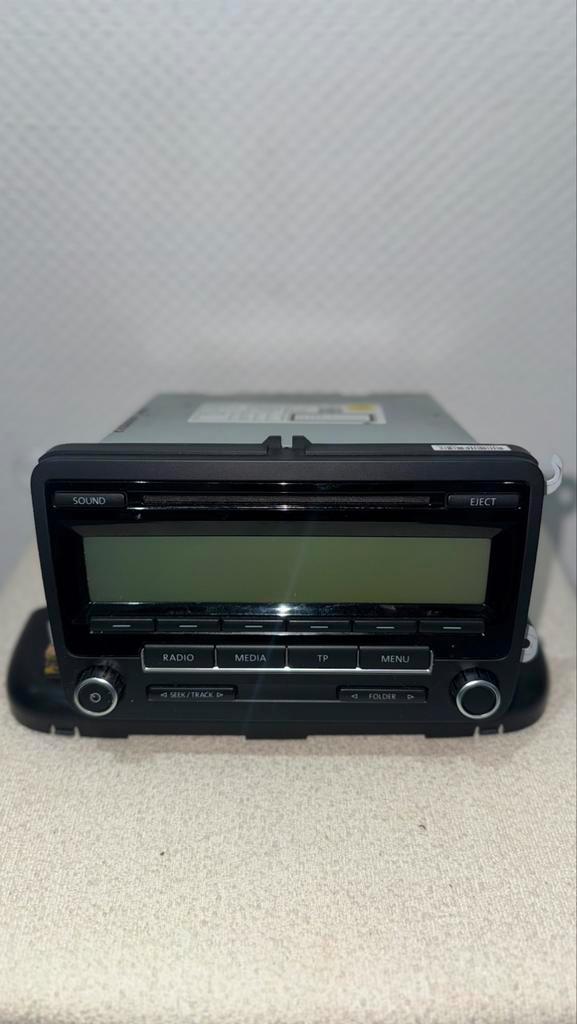 Originele Volkswagen RCD310 Radio CD MP3 – Uit Golf 6, Auto diversen, Autoradio's, Zo goed als nieuw, Ophalen of Verzenden